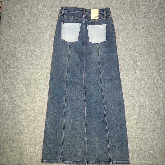 Alice+Olivia Rye Two-Tone Denim Maxi Skirt. Sz:  25/XS - Picture 5 of 9